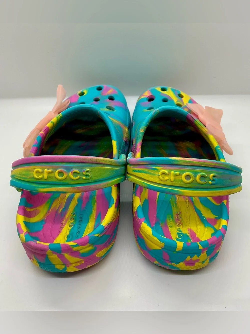 CROCS turquoise tie